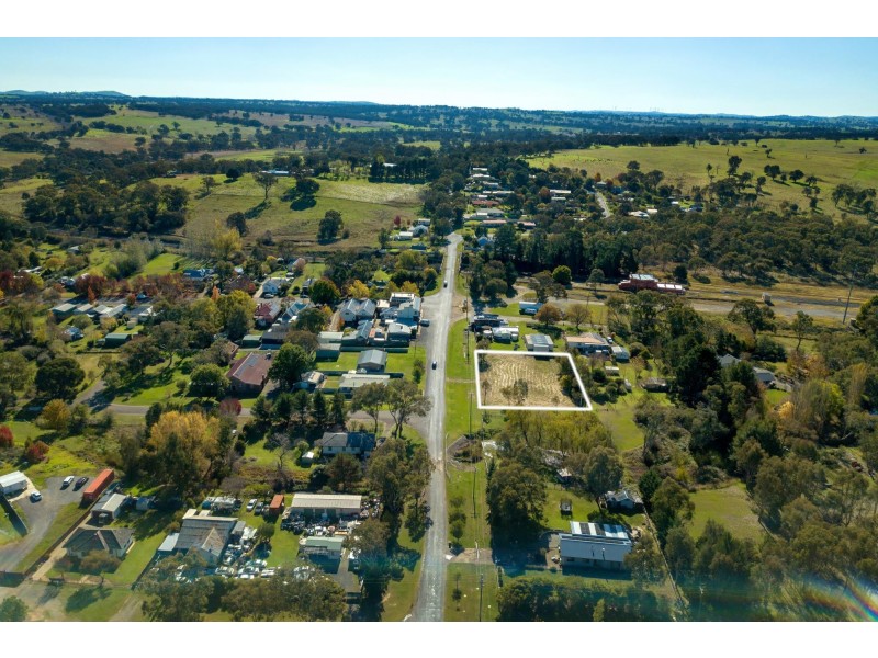 13 Montem Street, Bowning NSW 2582