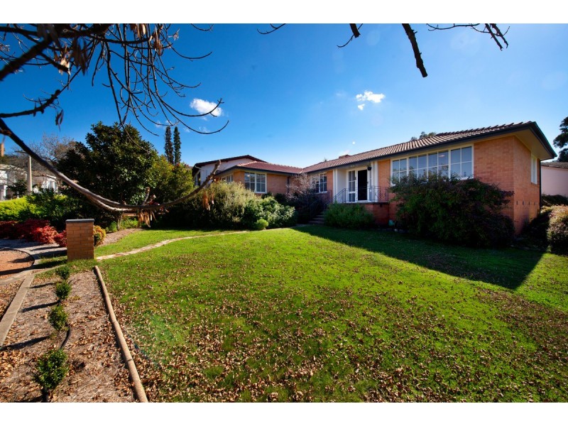 5 Trumble Street, Pearce ACT 2607