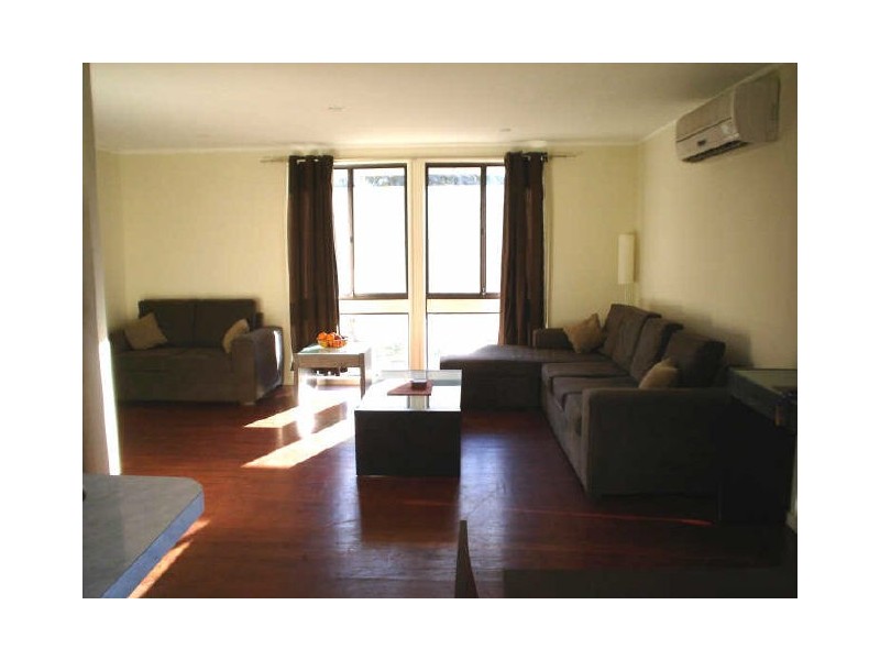 2 Clark Close, Spence ACT 2615