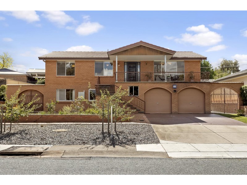 35 Staaten Crescent, Kaleen ACT 2617