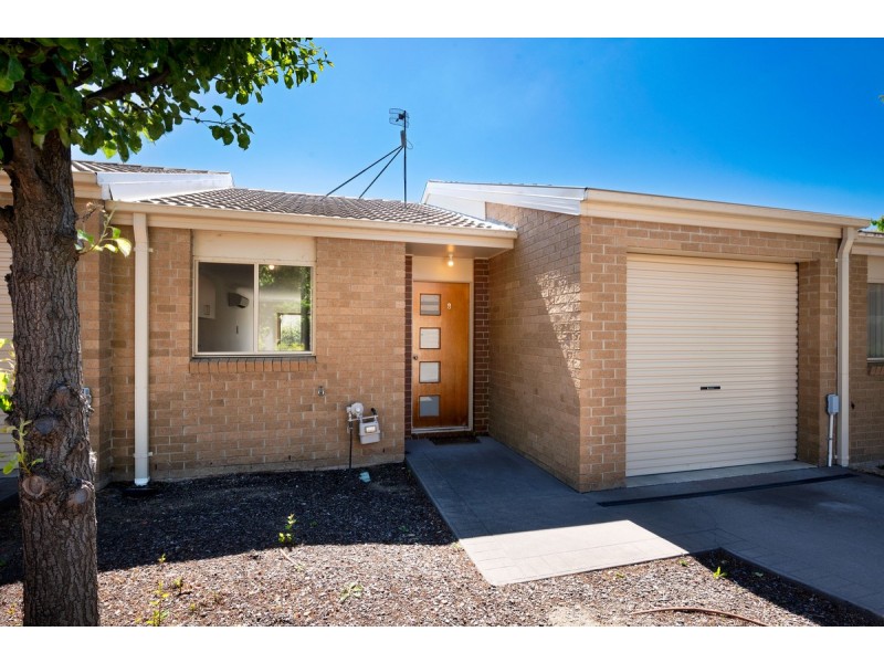 8/7 Loveday Crescent, Casey ACT 2913