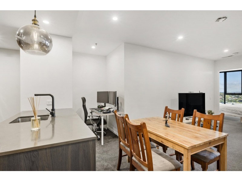 1404/15 Bowes Street, Phillip ACT 2606