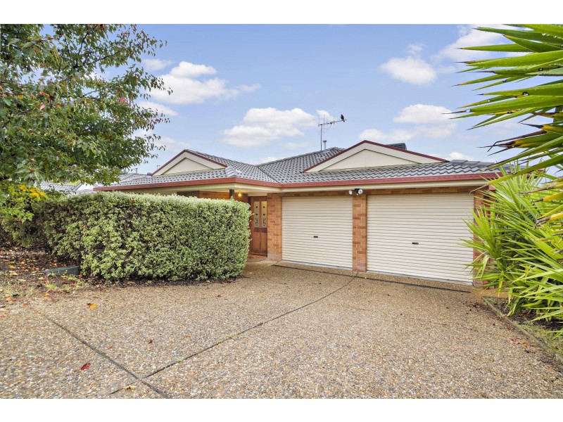 5 Elm Grove, Gungahlin ACT 2912