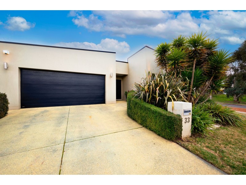 33 Penfold Street, Gungahlin ACT 2912