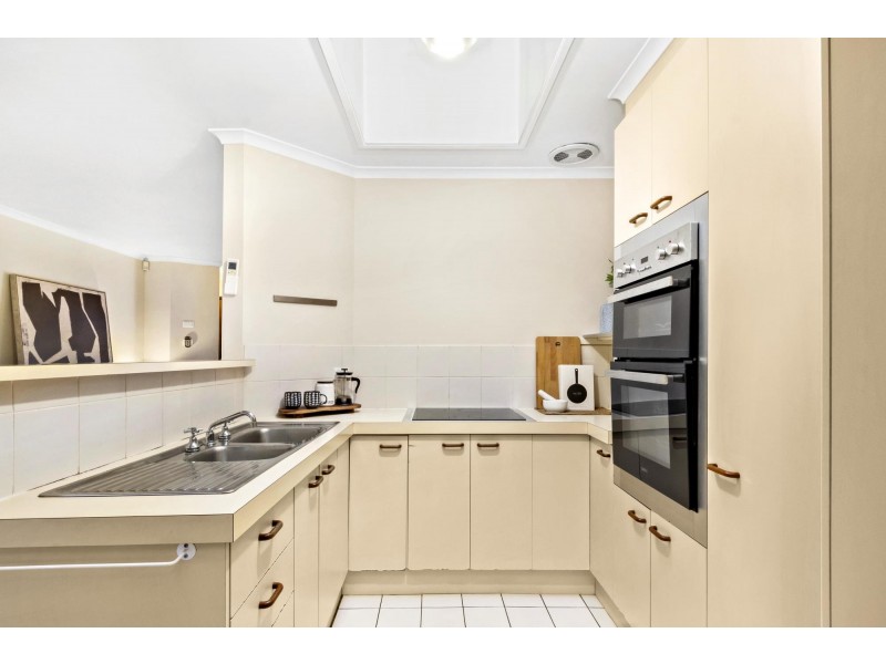6/21 Cossington Smith Crescent, Lyneham ACT 2602