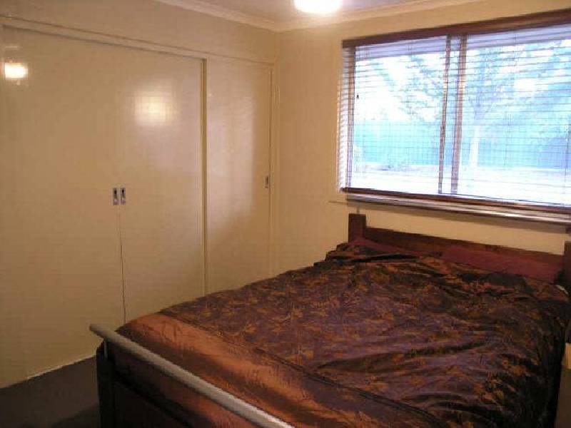 12 De Mestre Place, Holt ACT 2615