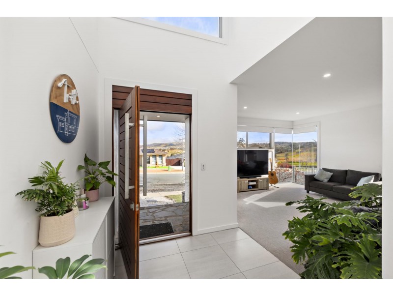 117 Bieundurry Street, Bonner ACT 2914