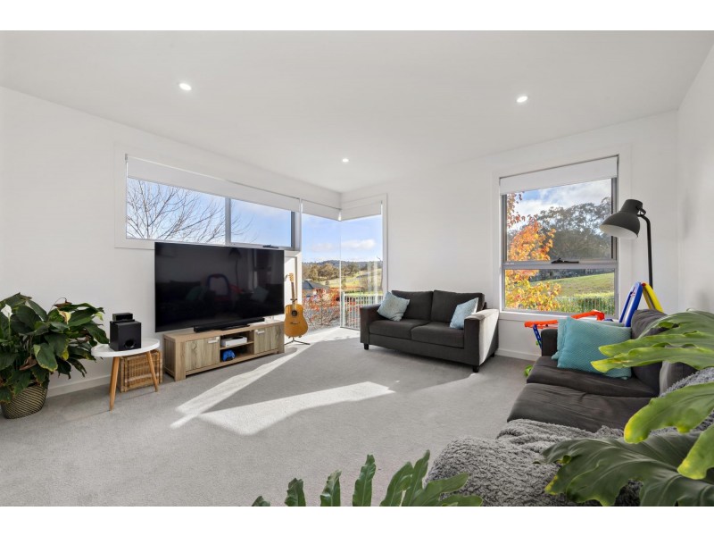 117 Bieundurry Street, Bonner ACT 2914