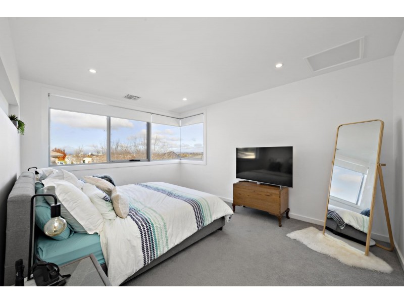 117 Bieundurry Street, Bonner ACT 2914
