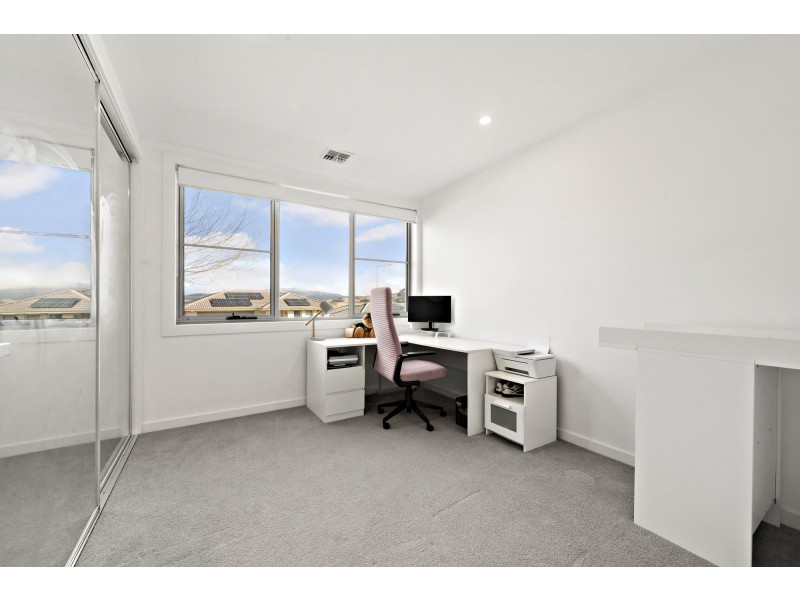 117 Bieundurry Street, Bonner ACT 2914