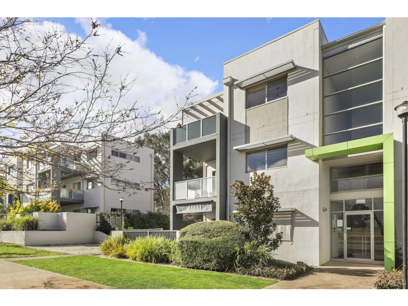 21/75 Elizabeth Jolley Crescent, Franklin ACT 2913