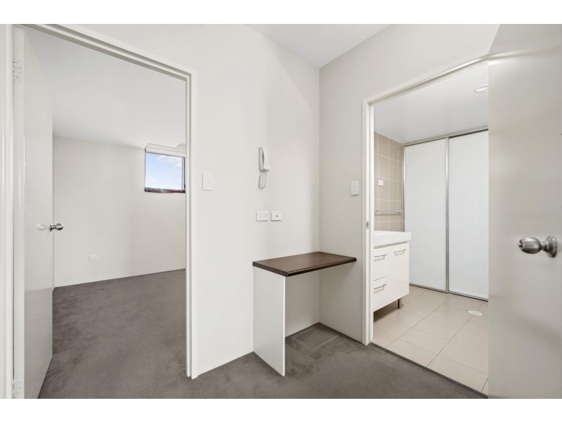 19A/17 Uriarra Road, Queanbeyan NSW 2620