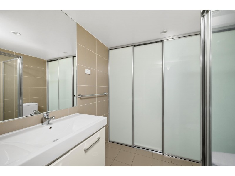 19A/17 Uriarra Road, Queanbeyan NSW 2620