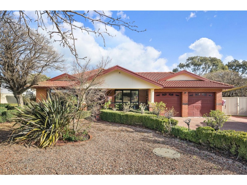 11 Burdekin Avenue, Amaroo ACT 2914