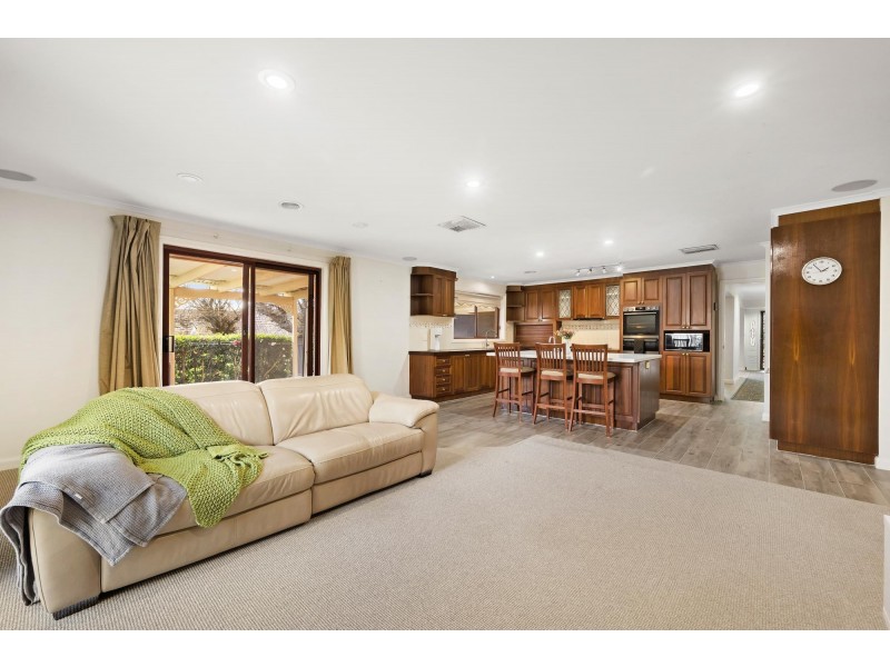 11 Burdekin Avenue, Amaroo ACT 2914