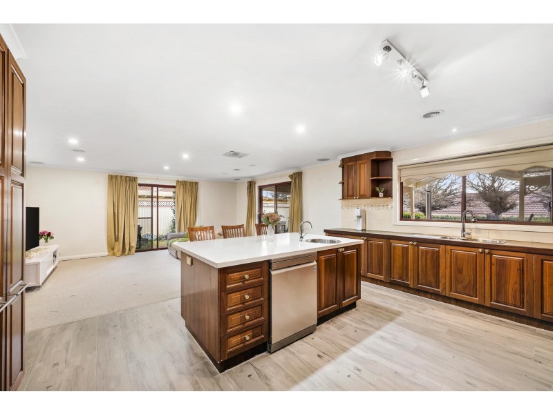 11 Burdekin Avenue, Amaroo ACT 2914