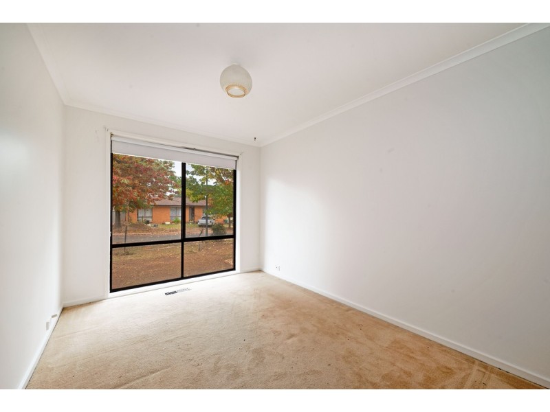 11 Pickering Street, Monash ACT 2904