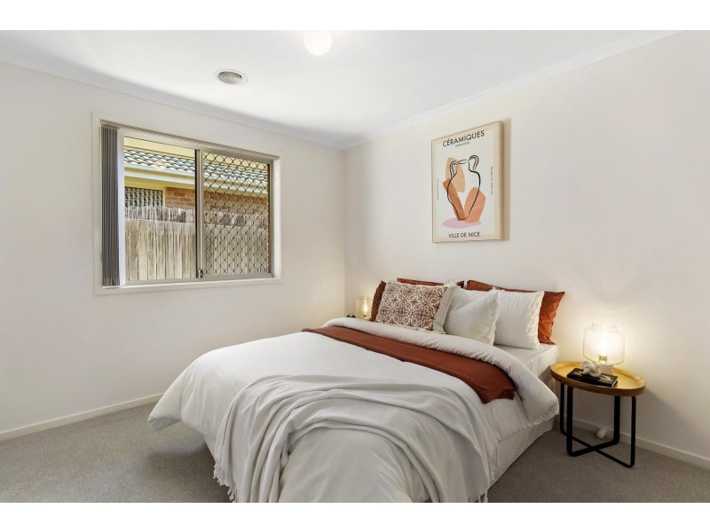 2 Adlard Place, Gungahlin ACT 2912