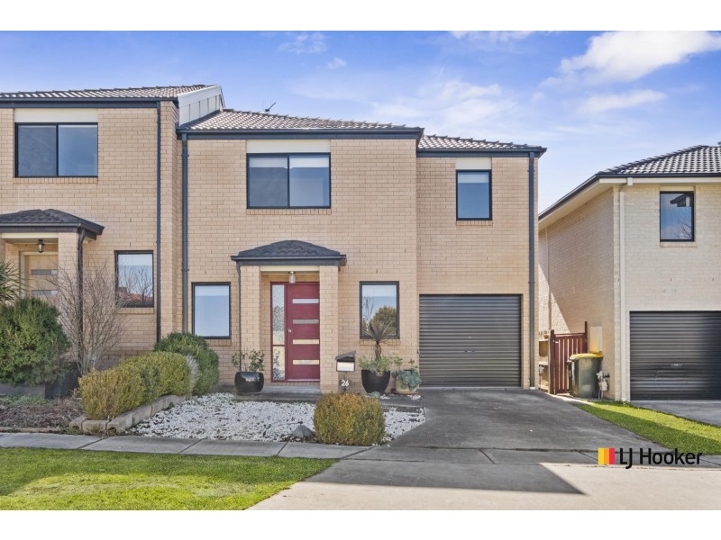 26 Loveday Crescent, Casey ACT 2913