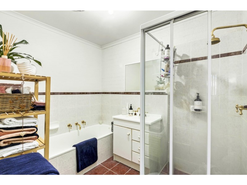 24 Bungaree Crescent, Ngunnawal ACT 2913