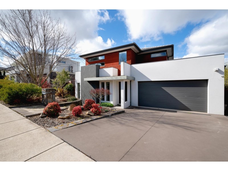 28 Cooley Crescent, Casey ACT 2913