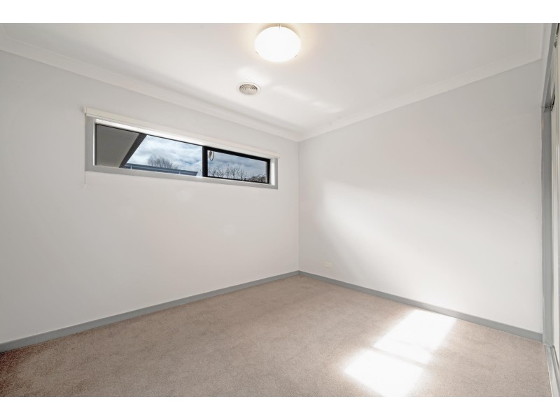 28 Cooley Crescent, Casey ACT 2913