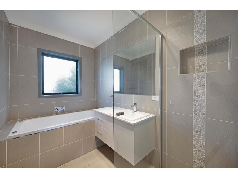 28 Cooley Crescent, Casey ACT 2913