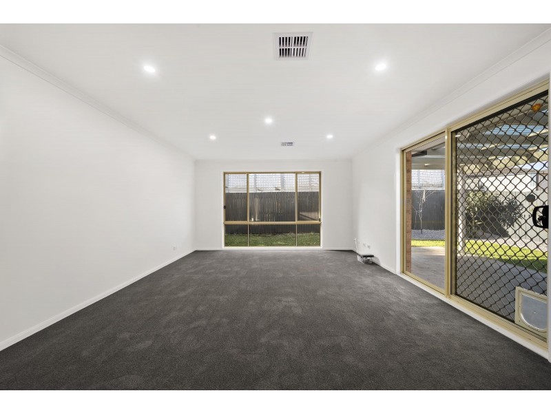20 Swallow Street, Dunlop ACT 2615