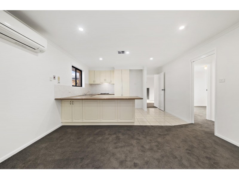 20 Swallow Street, Dunlop ACT 2615
