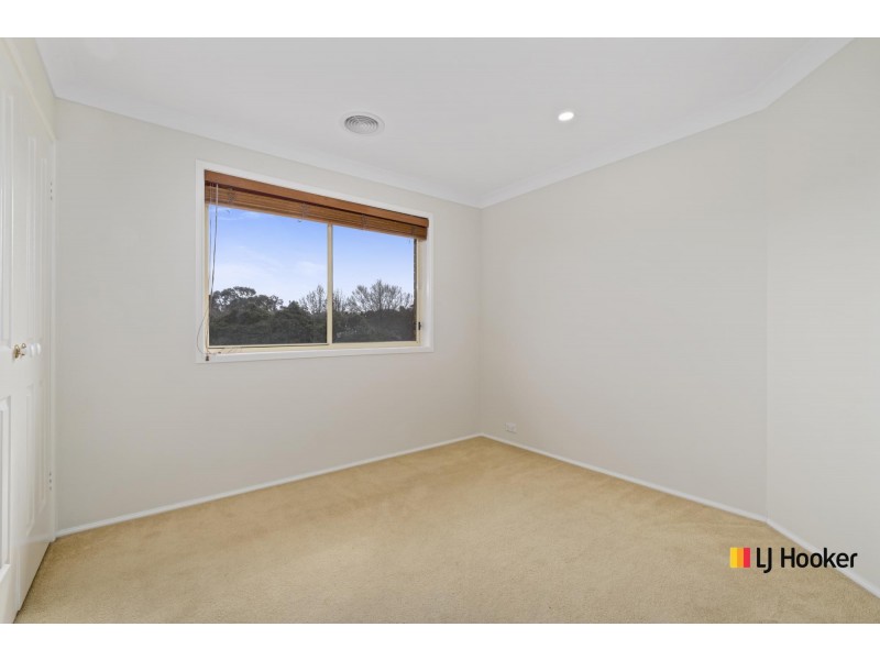 6 Burraly Court, Ngunnawal ACT 2913