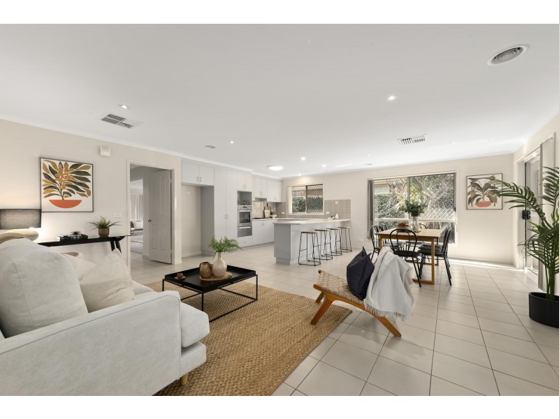17 Phantom Street, Harrison ACT 2914