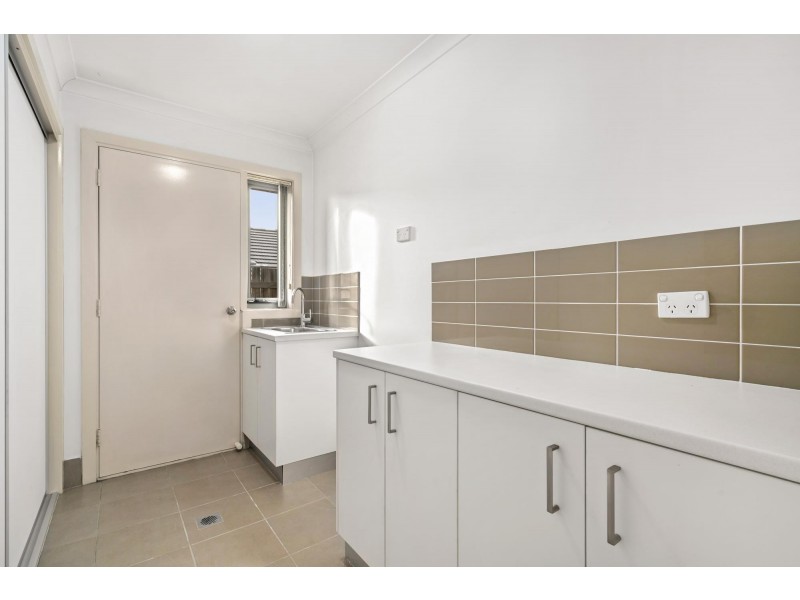 6 Huggins Street, Bonner ACT 2914