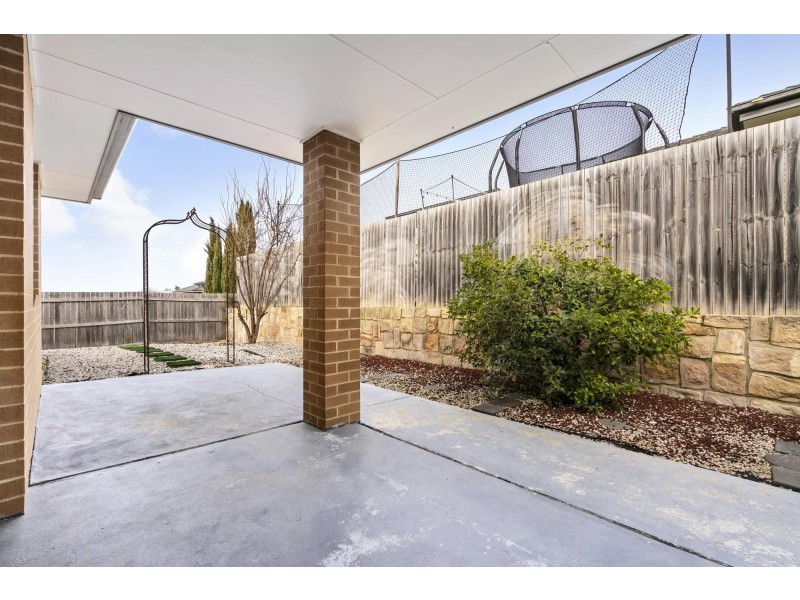 6 Huggins Street, Bonner ACT 2914
