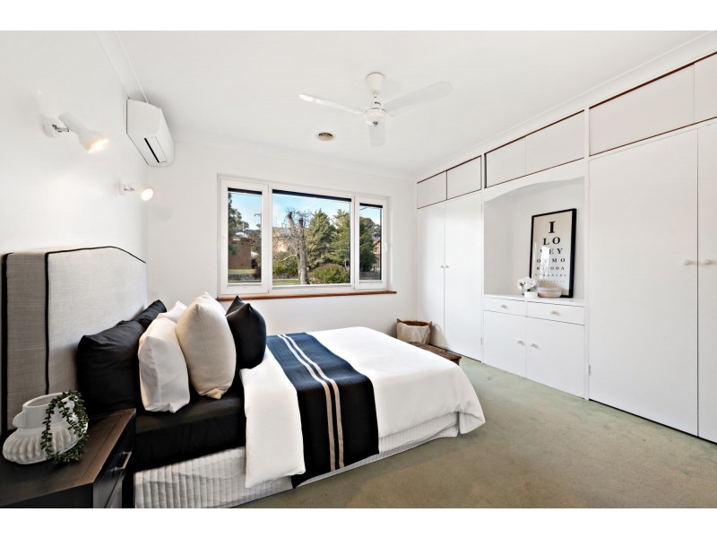160 Chuculba Crescent, Giralang ACT 2617