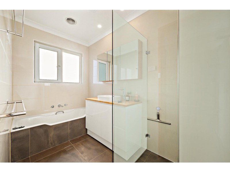 160 Chuculba Crescent, Giralang ACT 2617