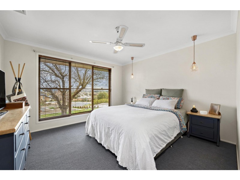 37 Discovery Drive, Yass NSW 2582