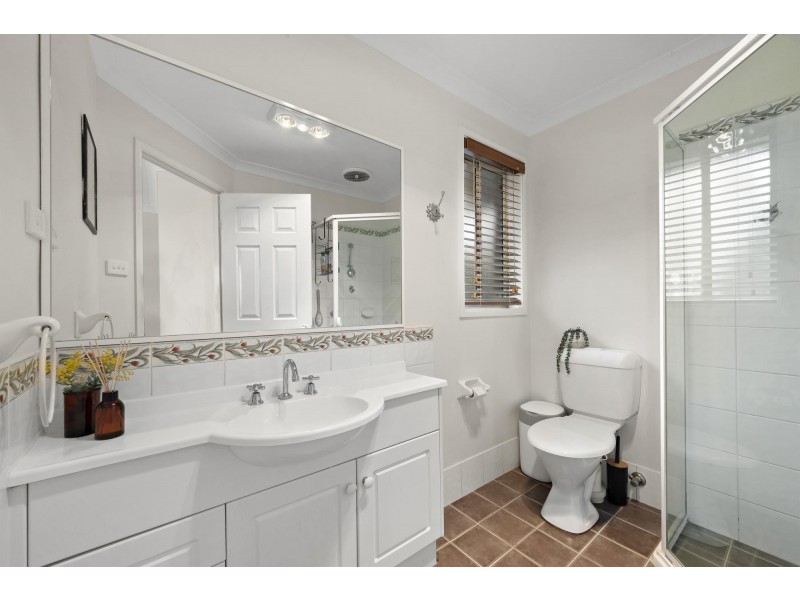 37 Discovery Drive, Yass NSW 2582