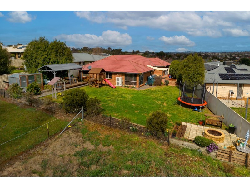 37 Discovery Drive, Yass NSW 2582