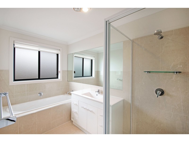 4 Renfree Street, Casey ACT 2913