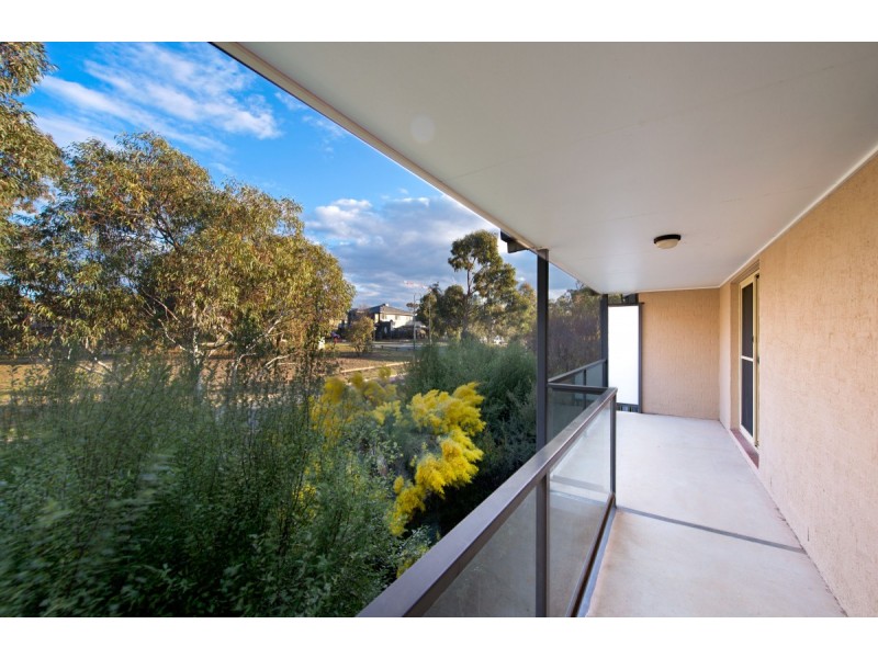 5 Frances Burke Street, Gungahlin ACT 2912