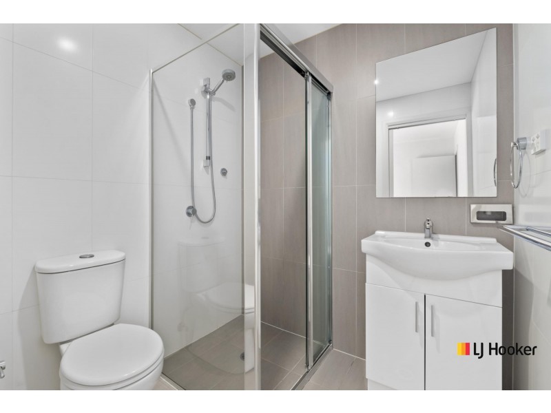 18/297 Flemington Road, Franklin ACT 2913