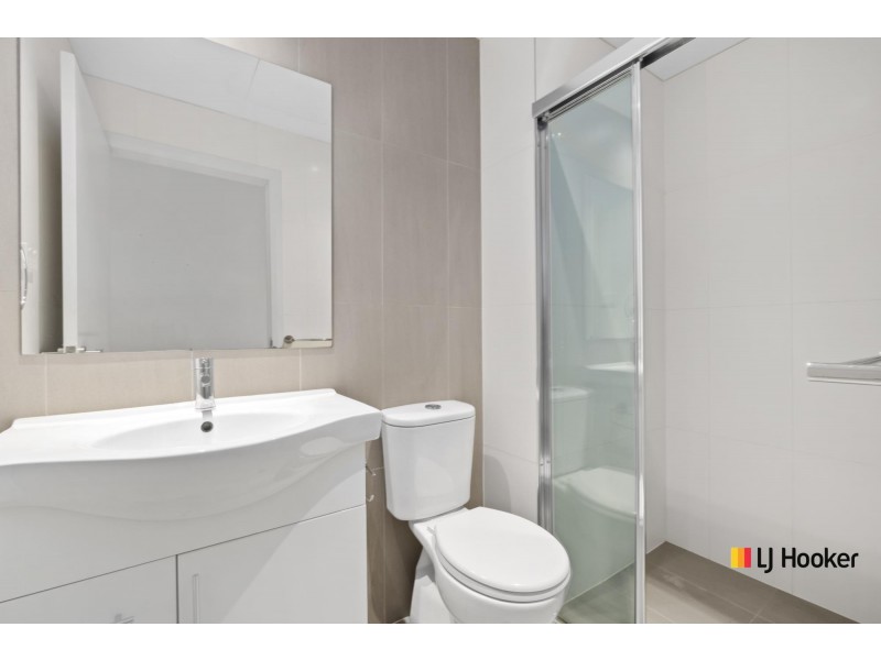 18/297 Flemington Road, Franklin ACT 2913