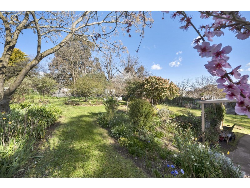 42 Polding Street, Yass NSW 2582