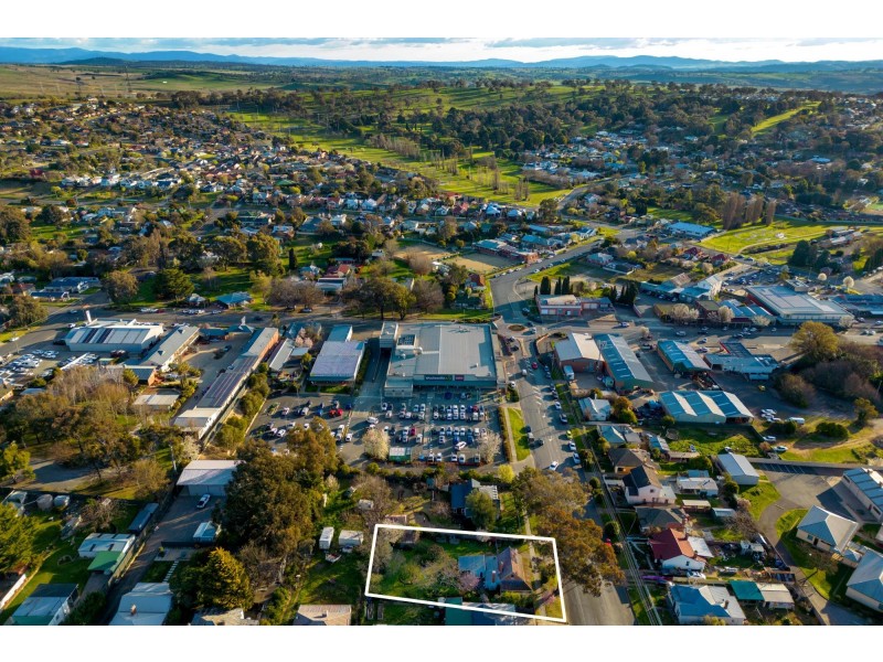 42 Polding Street, Yass NSW 2582