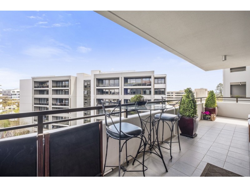 117/32 Blackall Street, Barton ACT 2600