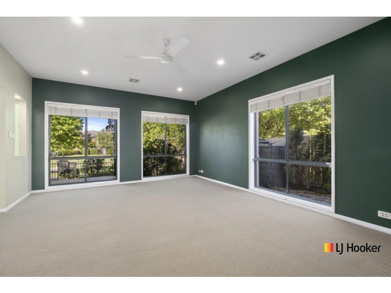 35 Nellie Hamilton Avenue, Gungahlin ACT 2912