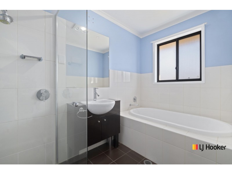 35 Nellie Hamilton Avenue, Gungahlin ACT 2912