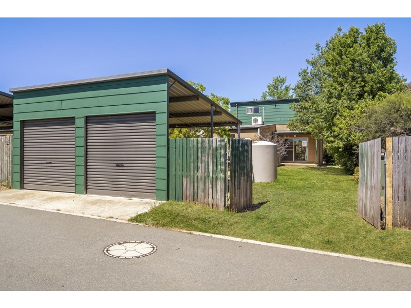 313 Anthony Rolfe Avenue, Gungahlin ACT 2912