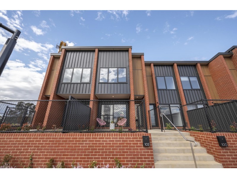 102 Beechw Street, Watson ACT 2602