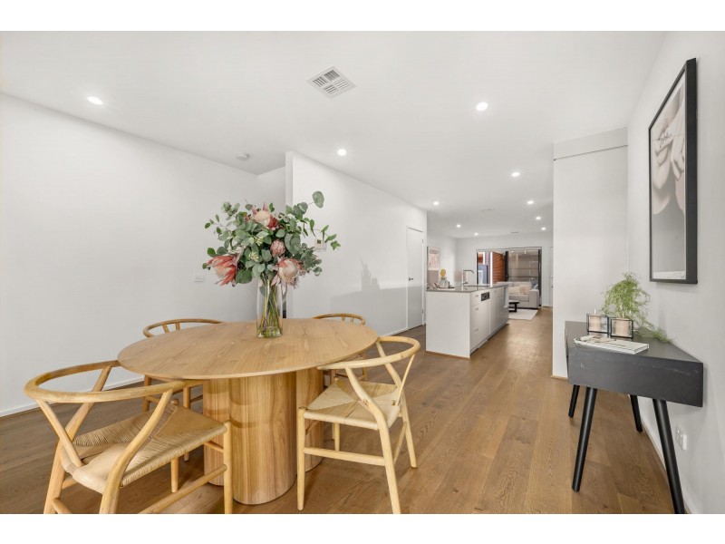 102 Beechw Street, Watson ACT 2602